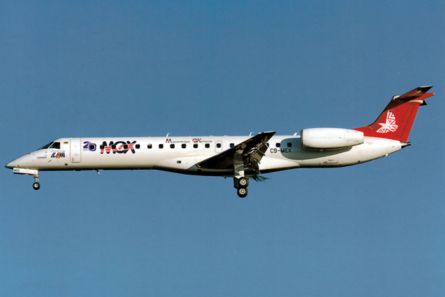 Postal Moçambique Expresso Embraer ERJ-145 C9-MEK