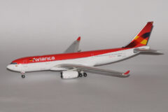 Avianca Colombia Airbus A330-200 N948AC (Phoenix 1:400)
